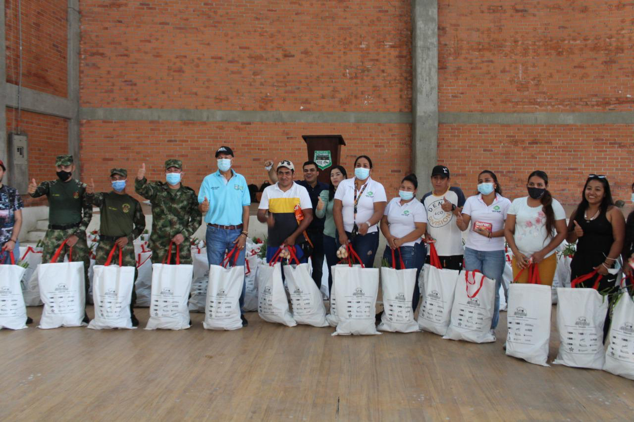 Exitosa jornada de Mercados Campesinos Solidarios en el departamento del Tolima Exitosa jornada de Mercados Campesinos Solidarios en el departamento del Tolima