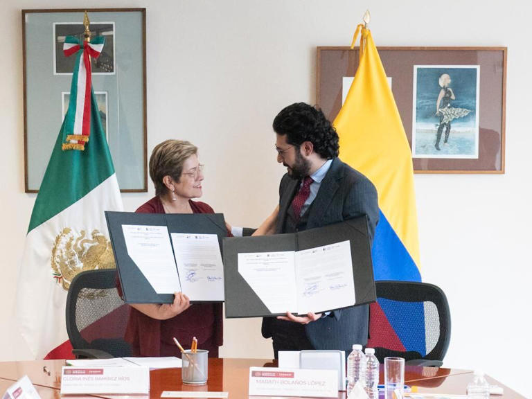 México y Colombia firman convenio de Cooperación para Impulsar Reformas Sociales México y Colombia firman convenio de Cooperación para Impulsar Reformas Sociales