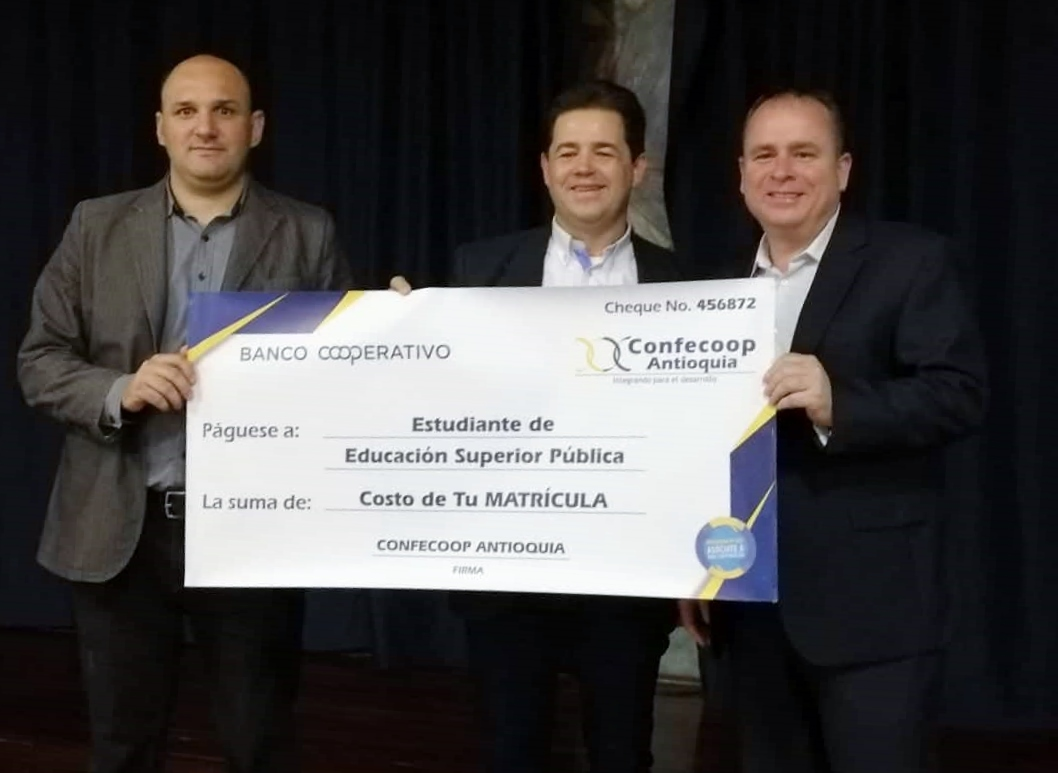EDUCACION EDUCACION