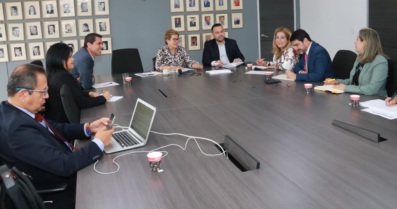 Comité directivo sector trabajo. Comité directivo sector trabajo.