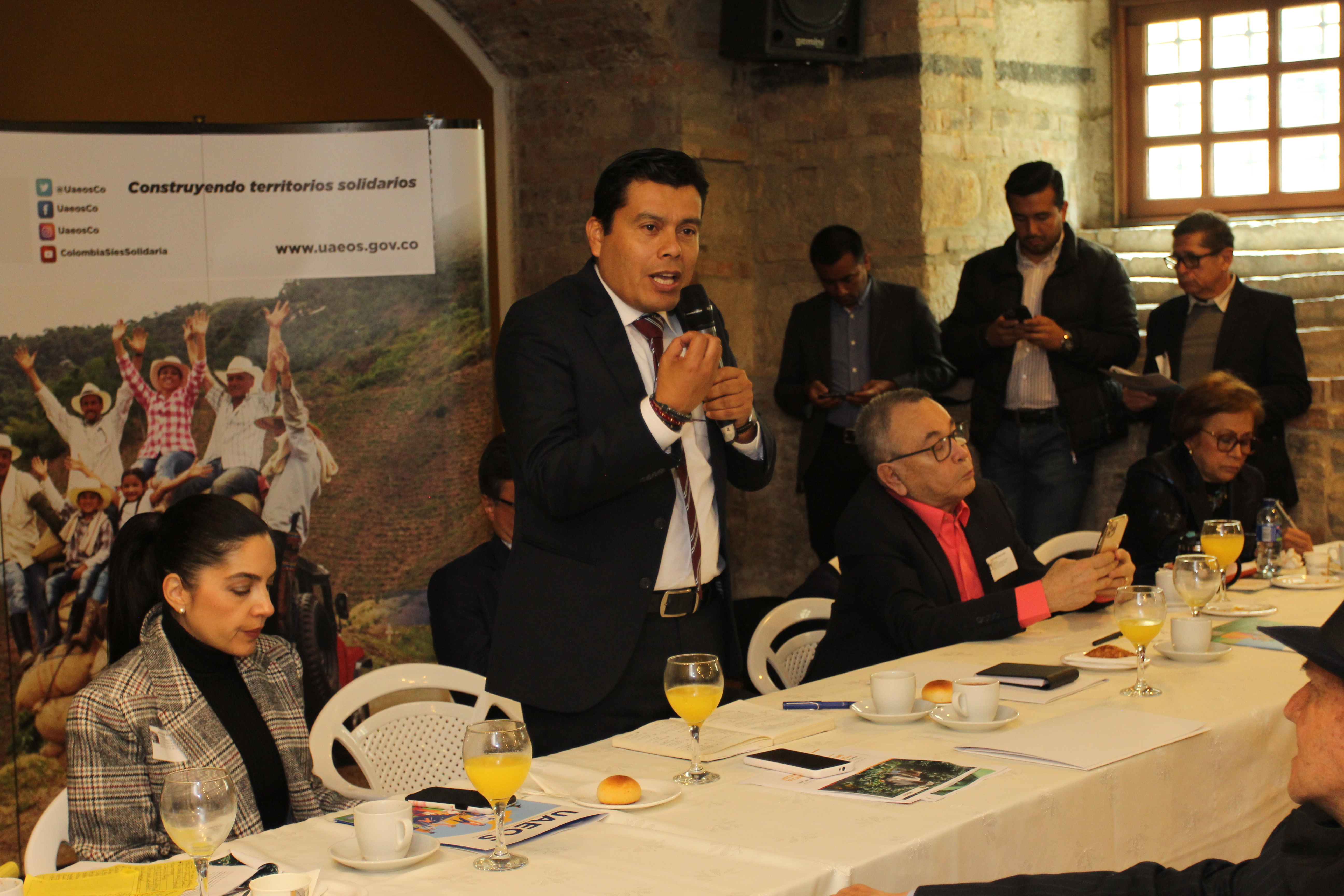 Agenda de Asociatividad Solidaria para la Paz