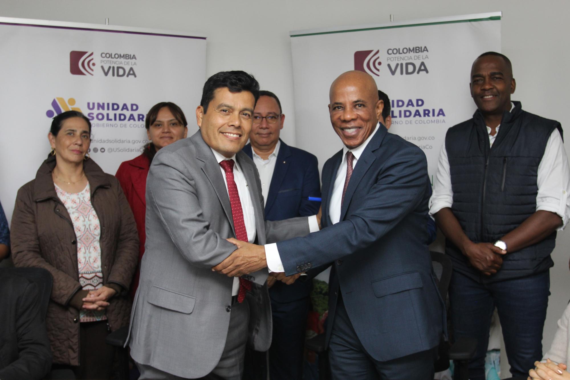 Estas dos instituciones, cogidas de la mano, fortalecerán los procesos de formación