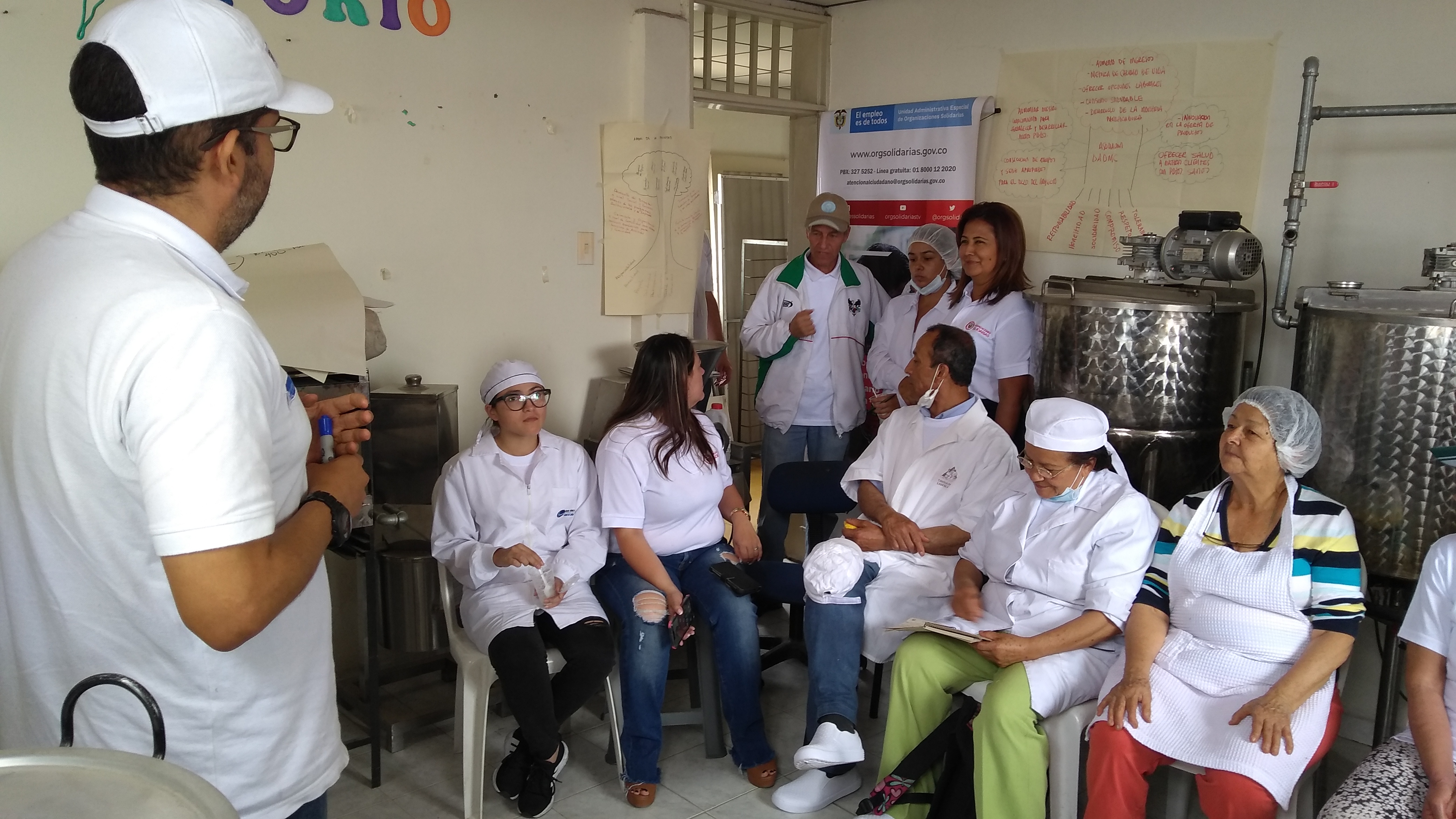 Desplazados Microempresarios del Pueblo de Colombia