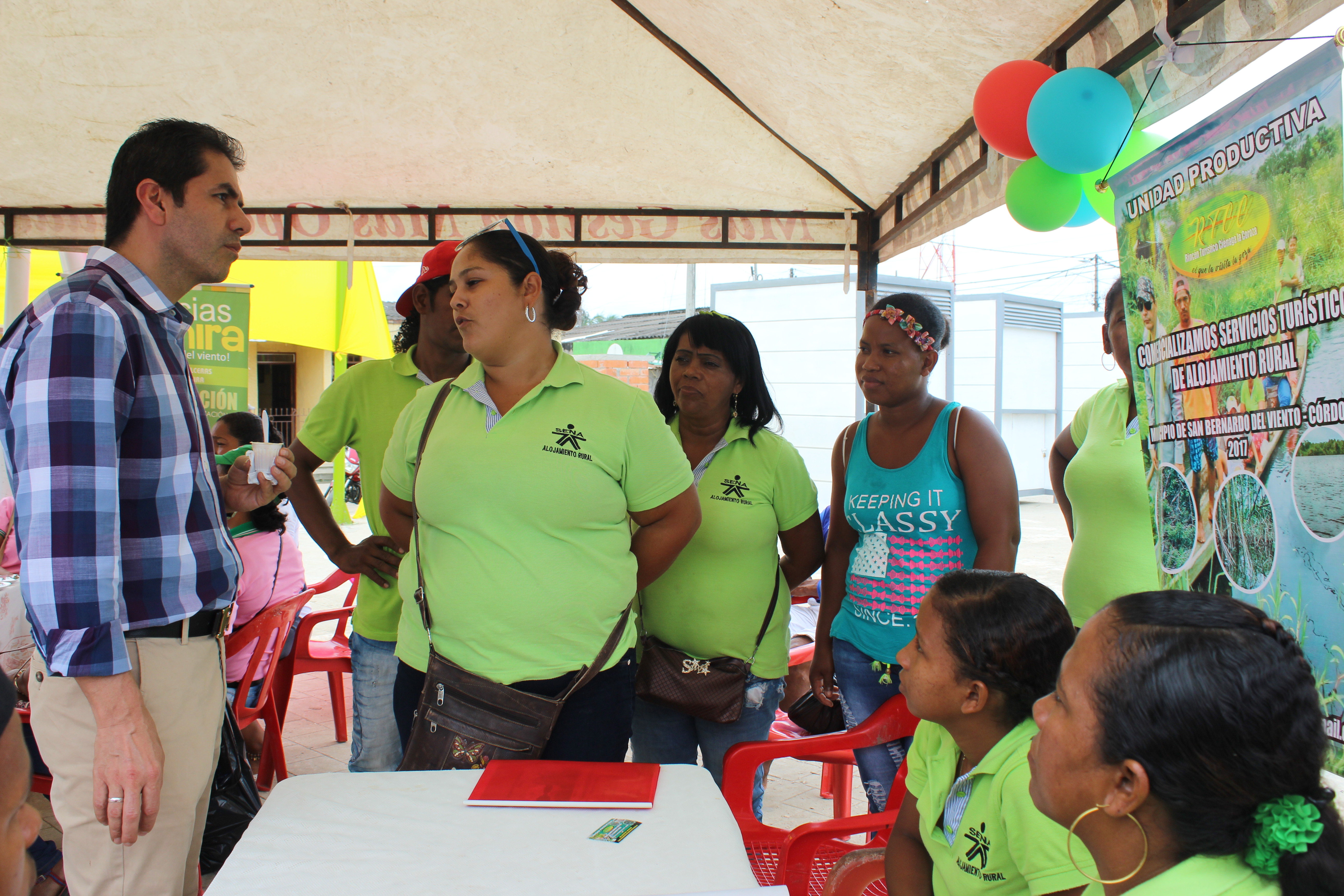 "La economía solidaria garantiza el trabajo en el campo colombiano"