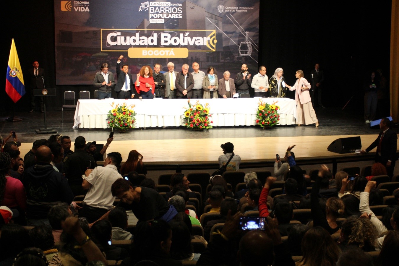 La Unidad Solidaria acompañó el Gobierno en los Barrios Populares La Unidad Solidaria acompañó el Gobierno en los Barrios Populares