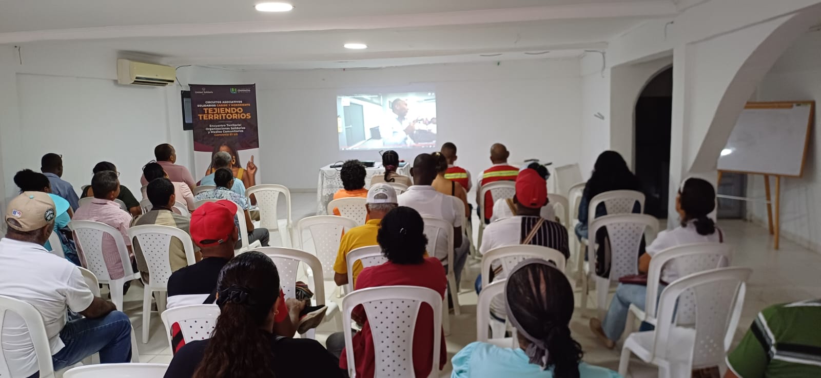 Circuitos asociativos en el Caribe Circuitos asociativos en el Caribe
