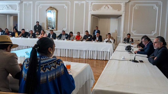 Presidente Petro lideró encuentro con organizaciones indígenas, campesinas y de la sociedad civil Presidente Petro lideró encuentro con organizaciones indígenas, campesinas y de la sociedad civil