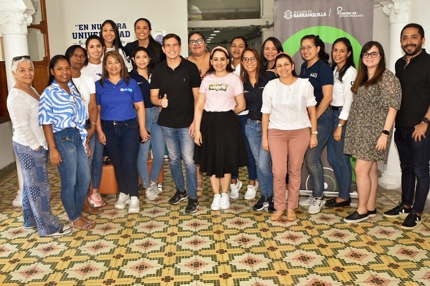 Cinco nuevas cooperativas conformadas por “Emprendedores de a Pie” Cinco nuevas cooperativas conformadas por “Emprendedores de a Pie”