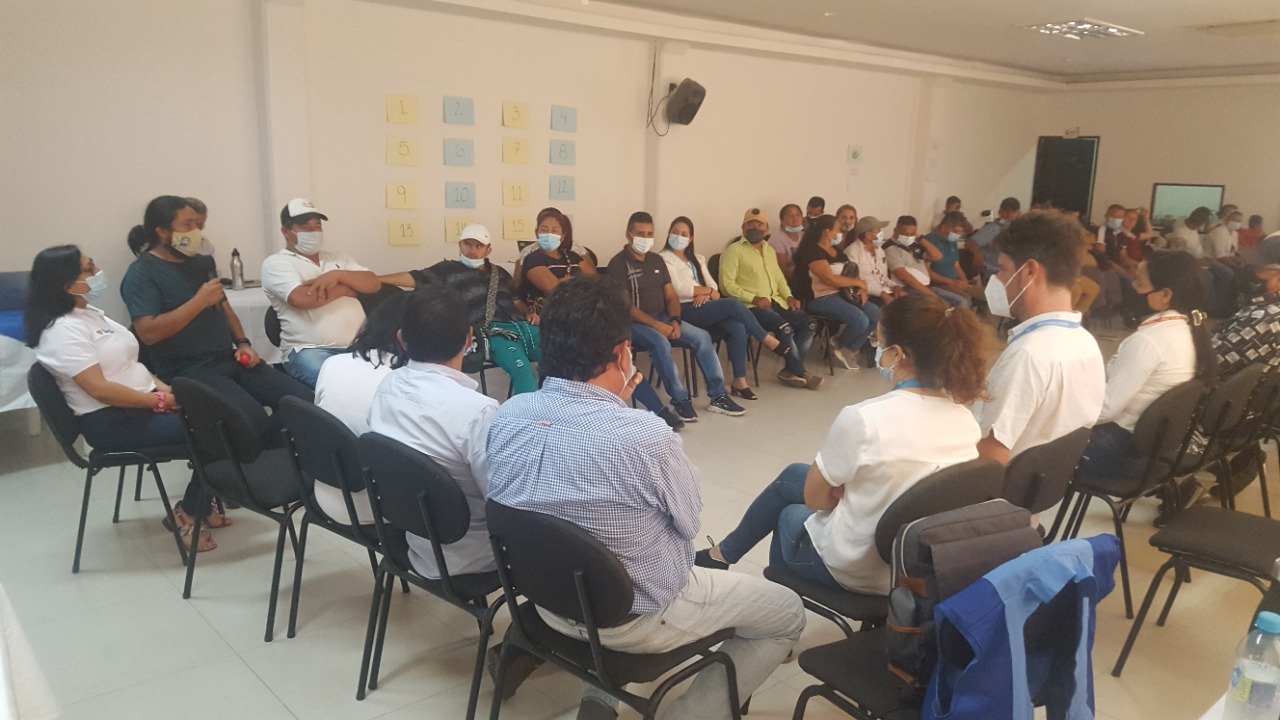 UAEOS fortalece a organizaciones de reincorporados Mesas Territoriales de Fortalecimiento