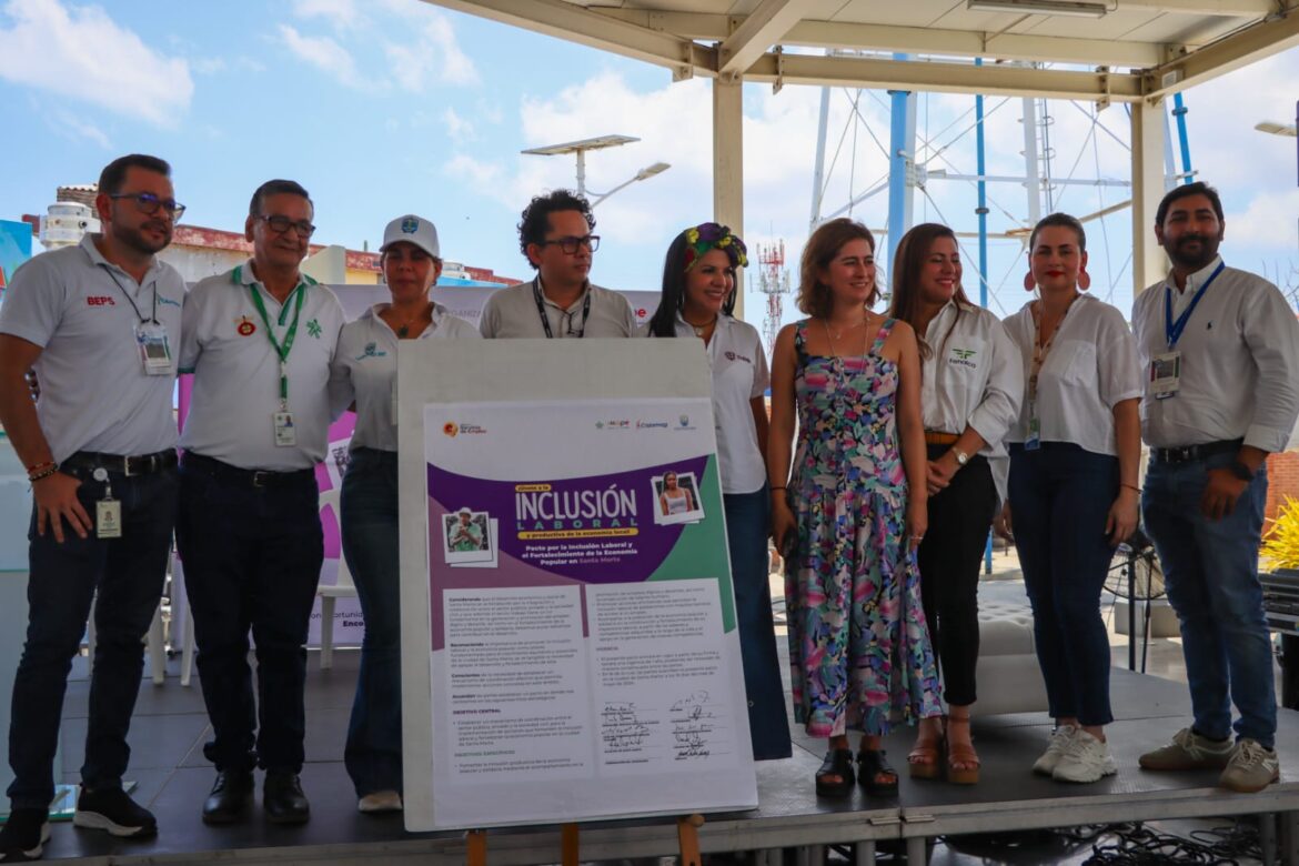 Santa Marta firmó pacto con entidades del Gobierno nacional Santa Marta firmó pacto con entidades del Gobierno nacional