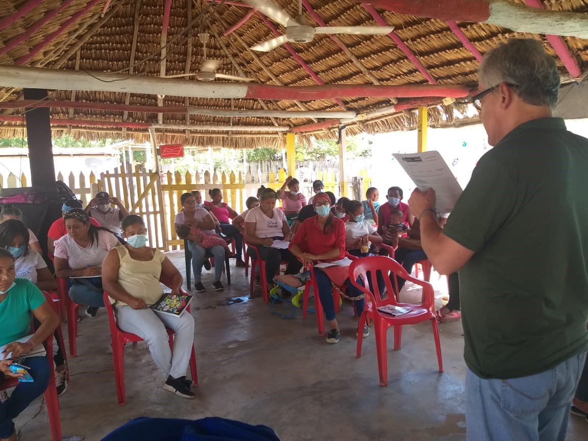 Habitantes del Playón de Orozco, en Magdalena se capacitaron en Economía Solidaria Habitantes del Playón de Orozco, en Magdalena se capacitaron en Economía Solidaria
