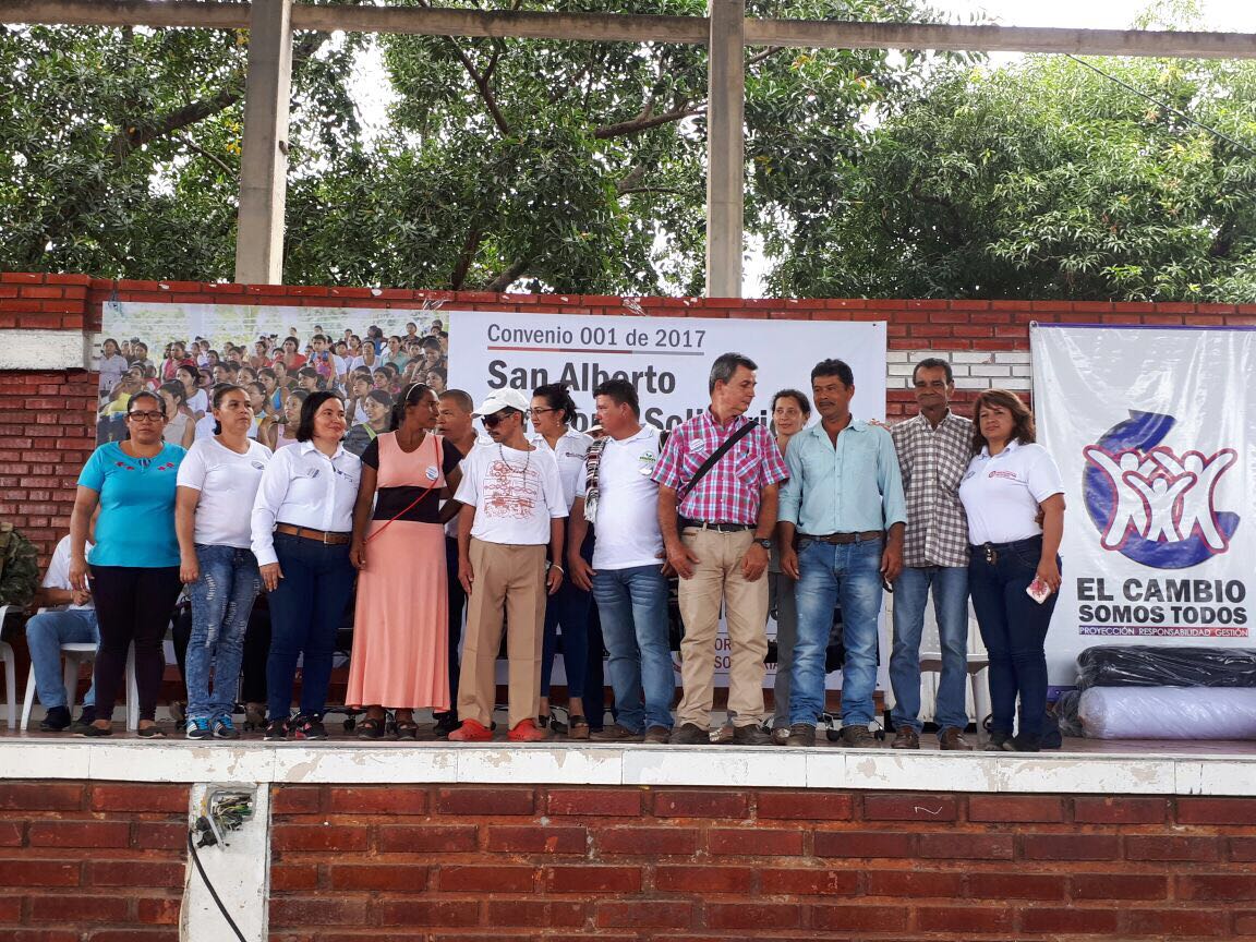 Con éxito se llevó a cabo la II Feria Microempresarial en San Alberto
