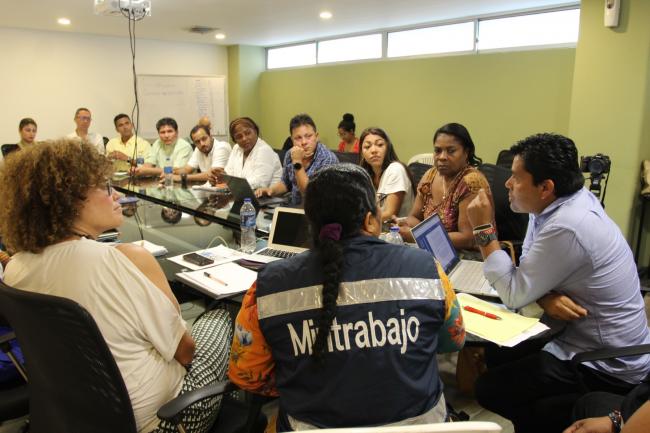 La Unidad Solidaria se reunió en Buenaventura con la Asociación de Operadores Portuarios