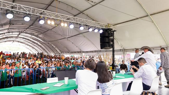 Presidente Petro convoca a una gran movilización nacional