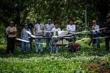 Del azadón al dron