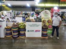 Asociación fortalecida por la UAEOS participa en Agroexpo Caribe